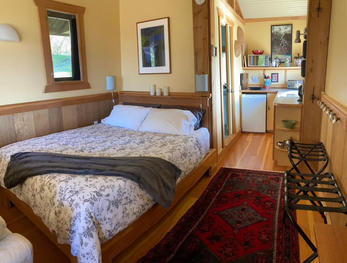 Blitz Beach House Oceanside Suite 파월강 외부 사진